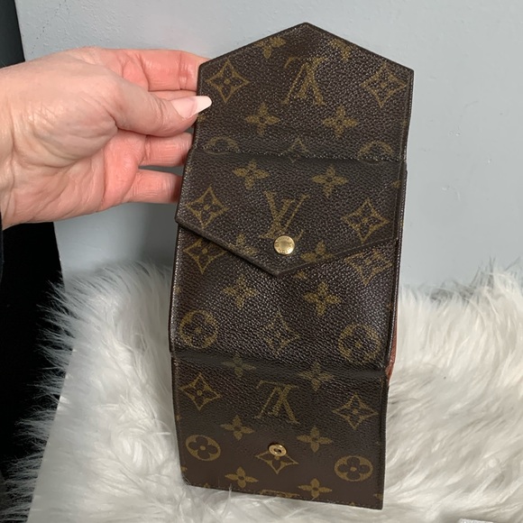 1991 authentic Louis Vuitton compact Elise trifold wallet - Picture 17 of 17